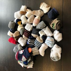 37 pairs baby boy socks 0-6 months